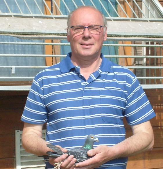 N° 35 : CAMPAGNE Serge de ROBECQ