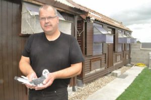 N° 25 : Luc DHINNIN