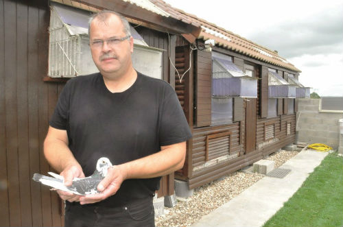 N° 25 : Luc DHINNIN